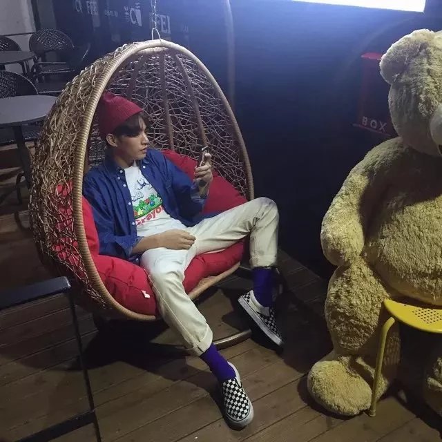 夏侯磊唯初