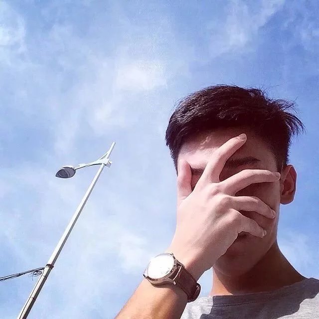 杜青思彦