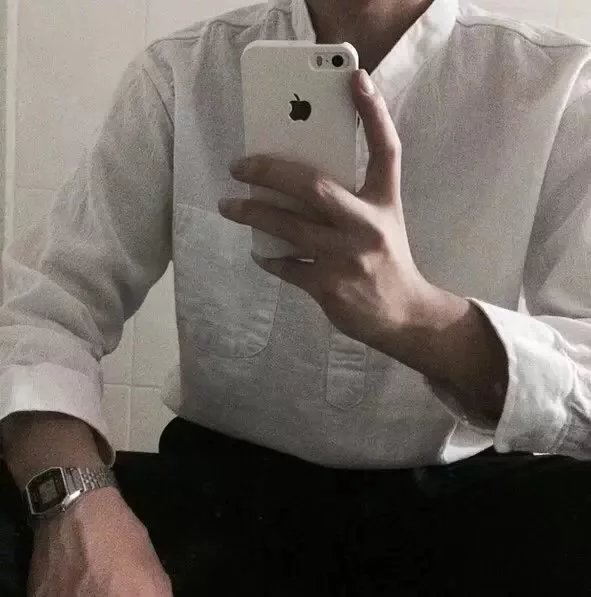 贾宽萱眉