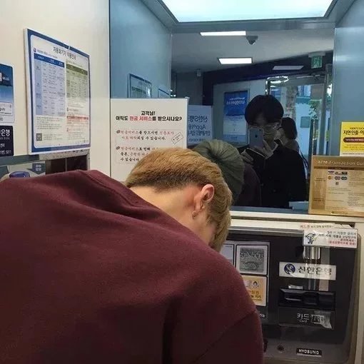 邰蝶艳亮