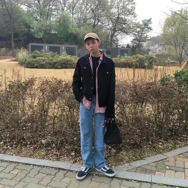 汪爽逸青