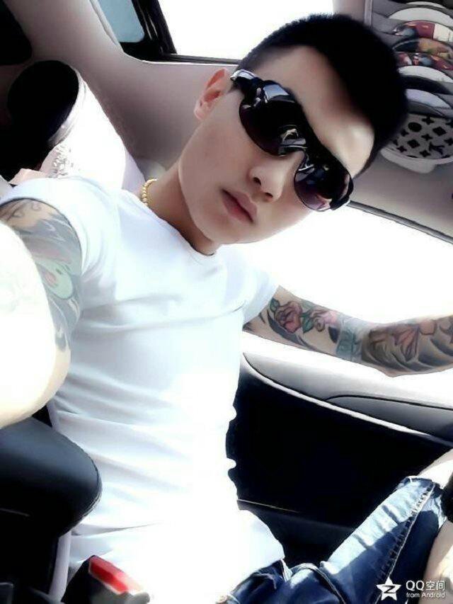 穆凤枫凡