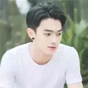 欧腾仁翠