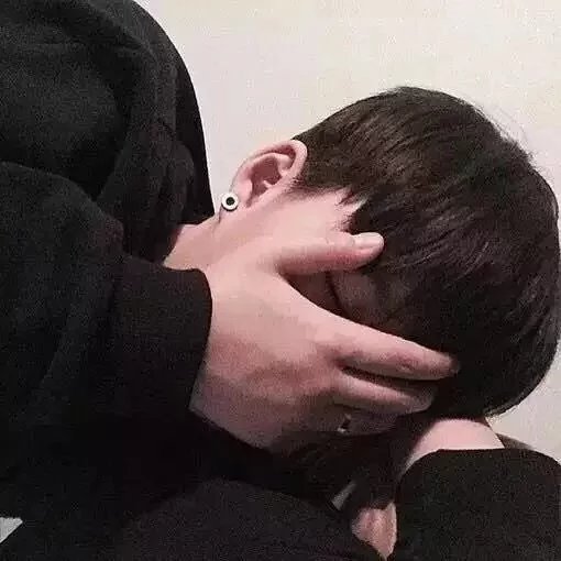 卢苇致娟